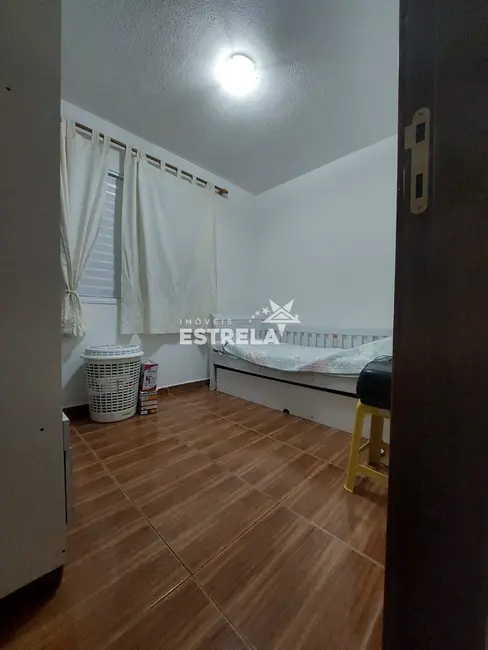 Foto 4 de Apartamento com 2 quartos à venda, 47m2 em Jardim Ísis, Cotia - SP