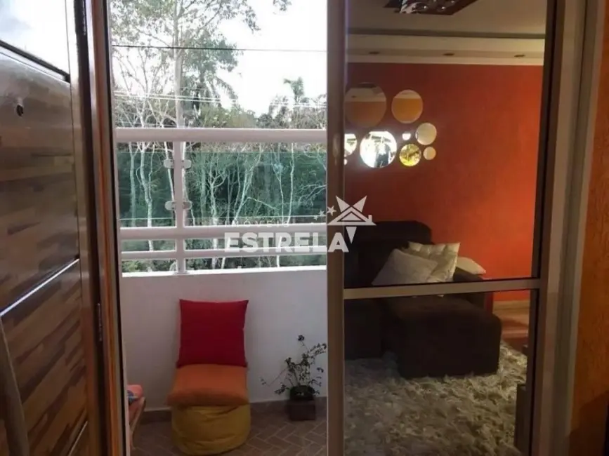 Foto 4 de Apartamento com 2 quartos à venda, 47m2 em Jardim Ísis, Cotia - SP