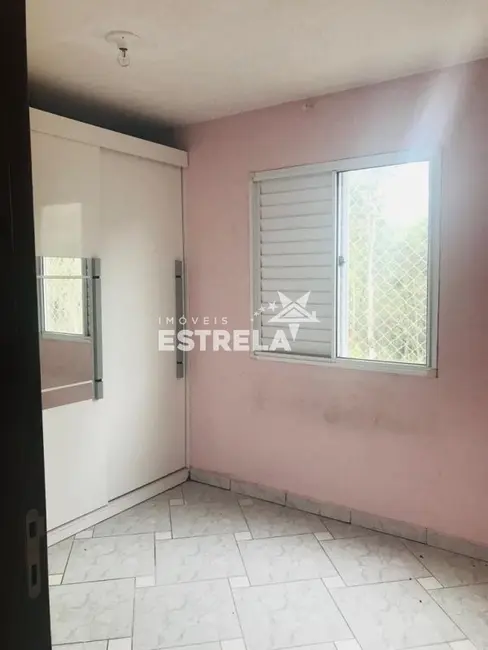 Foto 3 de Apartamento com 2 quartos à venda, 47m2 em Jardim Ísis, Cotia - SP