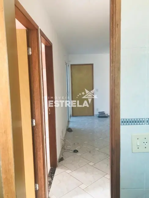 Foto 6 de Apartamento com 2 quartos à venda, 47m2 em Jardim Ísis, Cotia - SP