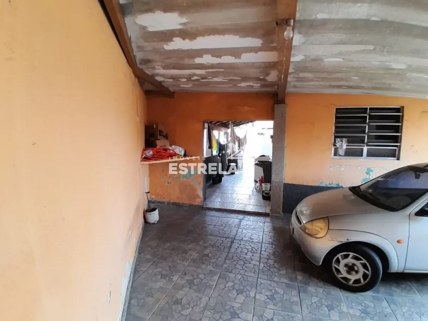 Foto 9 de Casa com 2 quartos à venda, 105m2 em Vila Santo Antônio do Portão, Cotia - SP