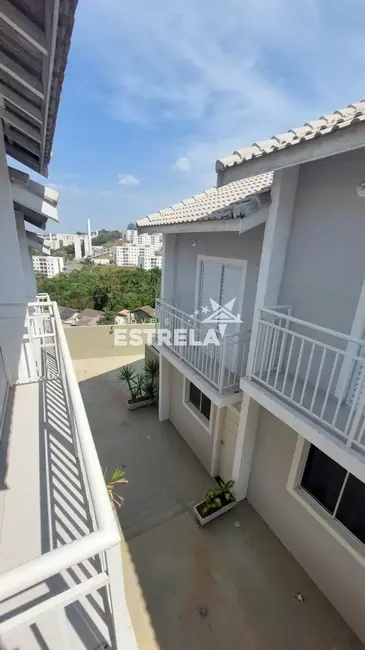 Foto 8 de Casa com 2 quartos à venda, 50m2 em Chácara Vista Alegre, Cotia - SP