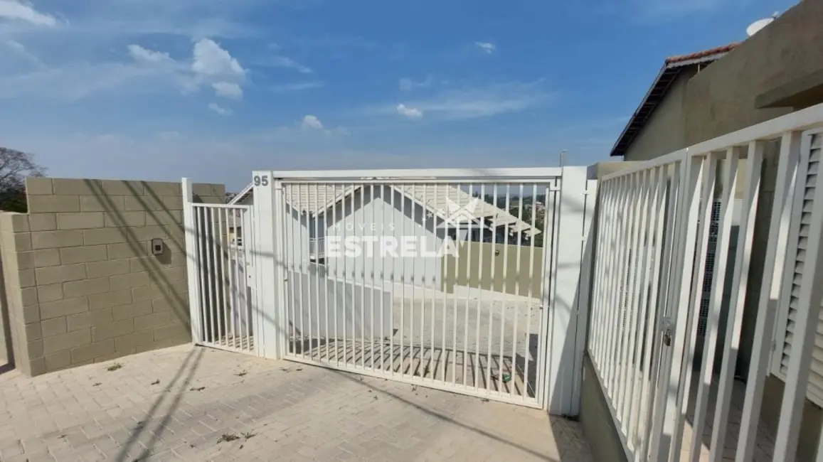 Foto 2 de Casa com 2 quartos à venda, 50m2 em Chácara Vista Alegre, Cotia - SP