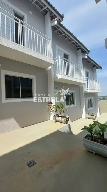 Foto 9 de Casa com 2 quartos à venda, 50m2 em Chácara Vista Alegre, Cotia - SP