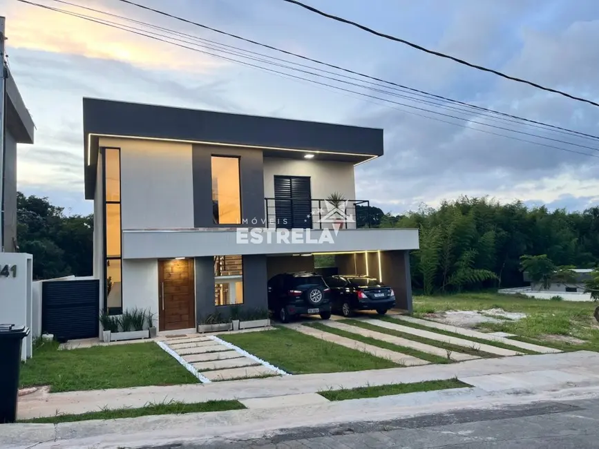 Foto 1 de Casa com 3 quartos à venda, 242m2 em Parque Dom Henrique, Cotia - SP