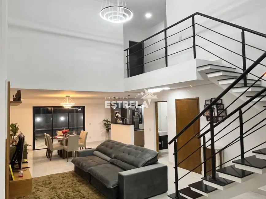 Foto 5 de Casa com 3 quartos à venda, 242m2 em Parque Dom Henrique, Cotia - SP