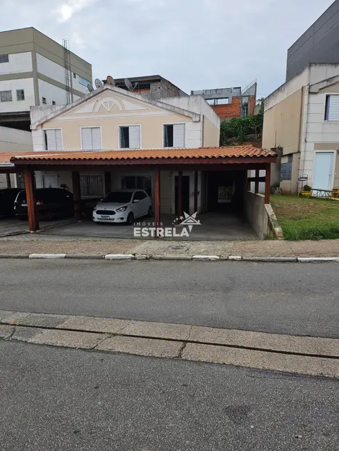 Foto 2 de Casa com 3 quartos à venda, 68m2 em Jardim Ísis, Cotia - SP
