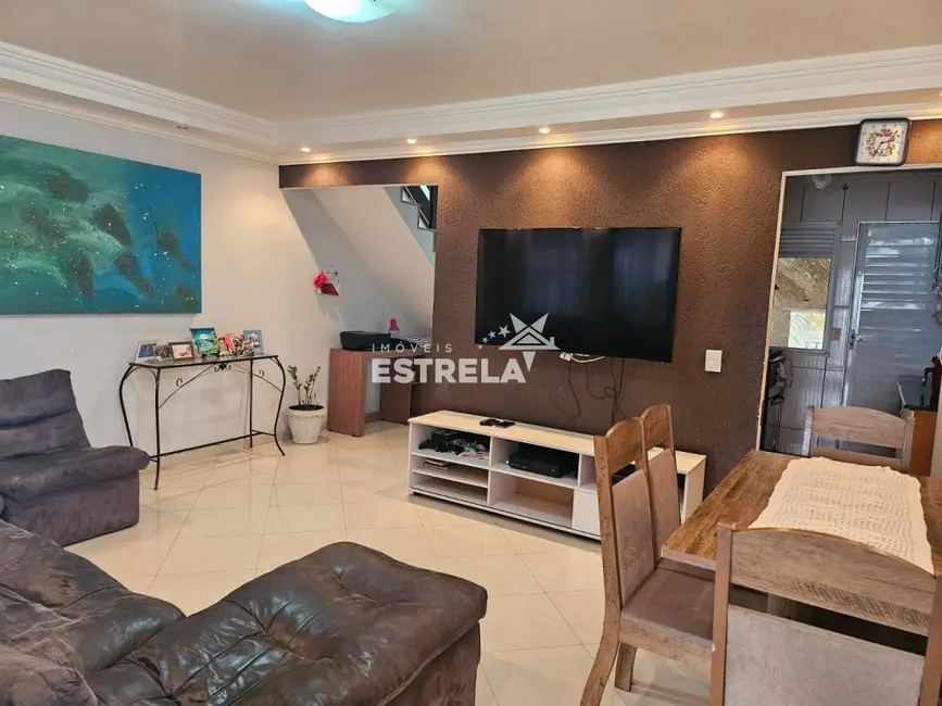 Foto 6 de Casa com 3 quartos à venda, 68m2 em Jardim Ísis, Cotia - SP