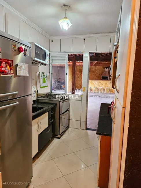 Foto 9 de Casa com 3 quartos à venda, 68m2 em Jardim Ísis, Cotia - SP