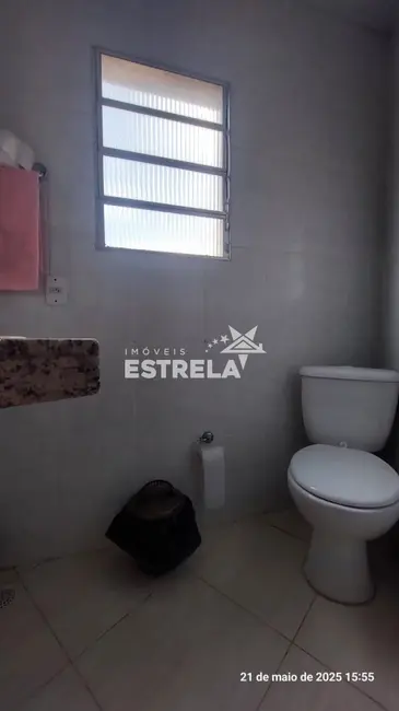 Casa com 2 quartos à venda, 250m2 em Jardim Lavapes das Graças, Cotia - SP - imagem 2 Foto 2 de Casa com 2 quartos à venda, 250m2 em Jardim Lavapes das Graças, Cotia - SP