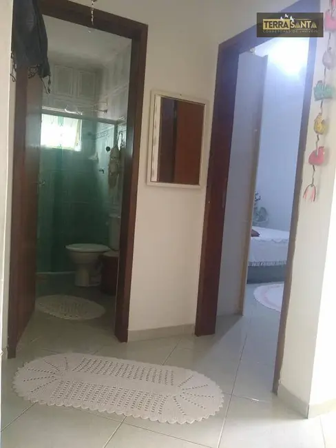 Casa com 2 quartos à venda, 330m2 em Residencial COOPEMI I, Guaratingueta - SP - imagem 3 Foto 3 de Casa com 2 quartos à venda, 330m2 em Residencial COOPEMI I, Guaratingueta - SP