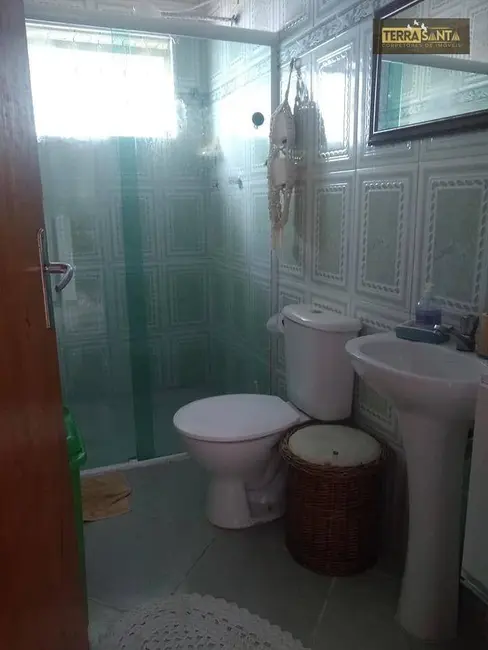 Casa com 2 quartos à venda, 330m2 em Residencial COOPEMI I, Guaratingueta - SP - imagem 6 Foto 6 de Casa com 2 quartos à venda, 330m2 em Residencial COOPEMI I, Guaratingueta - SP