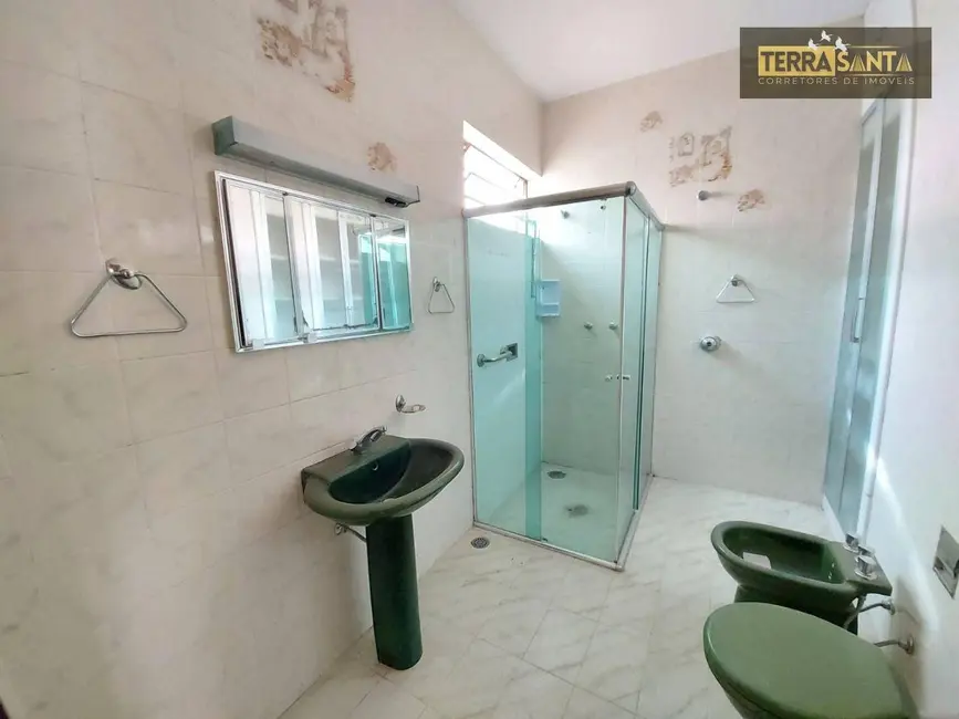 Casa com 3 quartos à venda, 300m2 em Vila Comendador Rodrigues Alves, Guaratingueta - SP - imagem 5 Foto 5 de Casa com 3 quartos à venda, 300m2 em Vila Comendador Rodrigues Alves, Guaratingueta - SP