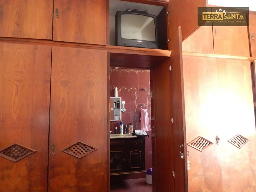 Foto 8 de Casa com 6 quartos à venda, 852m2 em Pedregulho, Guaratingueta - SP