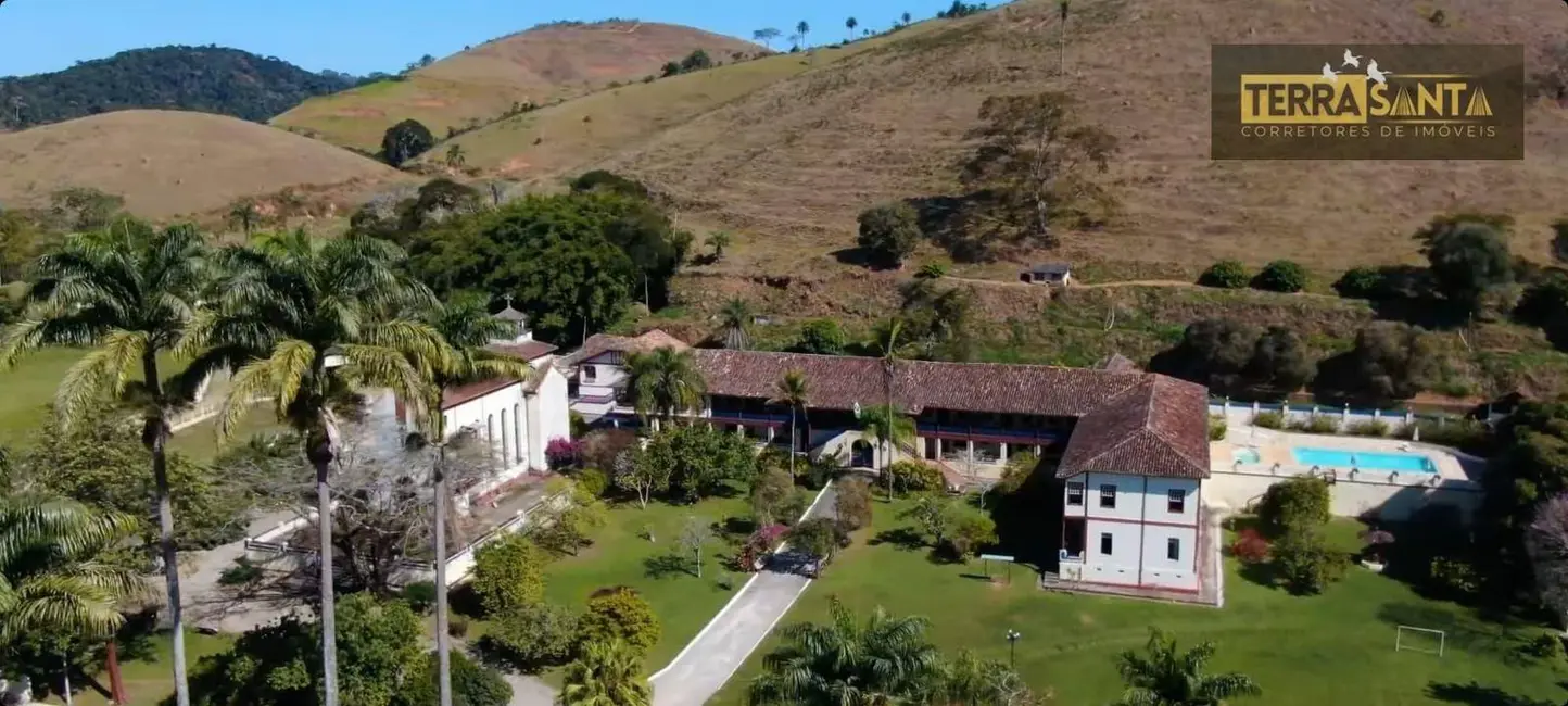 Foto 2 de Fazenda / Haras com 27 quartos à venda, 3500000m2 em Juiz De Fora - MG