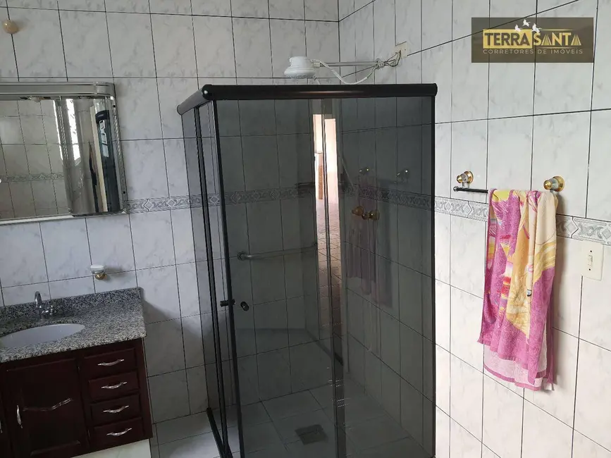 Foto 2 de Casa com 3 quartos à venda, 450m2 em Vila Eliana Maria, Guaratingueta - SP