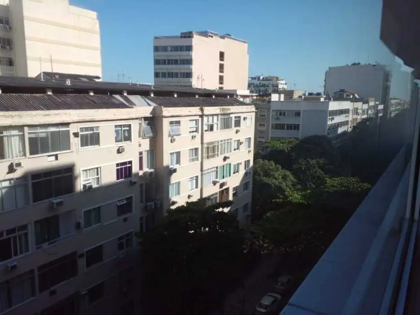 Foto 1 de Apartamento com 4 quartos à venda, 210m2 em Copacabana, Rio De Janeiro - RJ