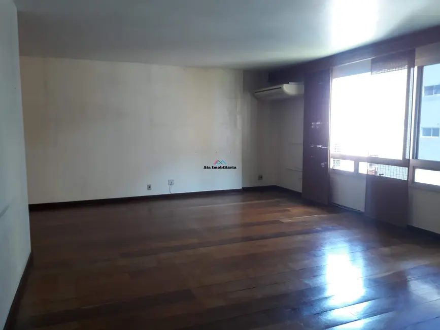 Foto 1 de Apartamento com 3 quartos à venda, 175m2 em Copacabana, Rio De Janeiro - RJ