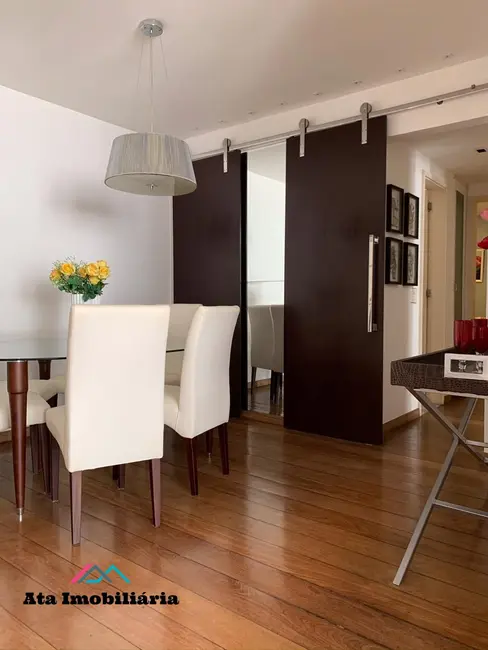 Foto 2 de Apartamento com 3 quartos à venda, 121m2 em Leme, Rio De Janeiro - RJ