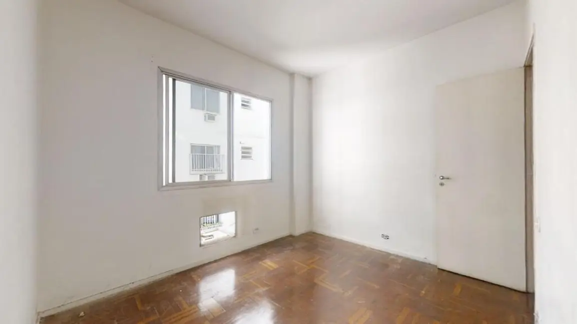 Foto 2 de Apartamento com 3 quartos à venda, 115m2 em Laranjeiras, Rio De Janeiro - RJ