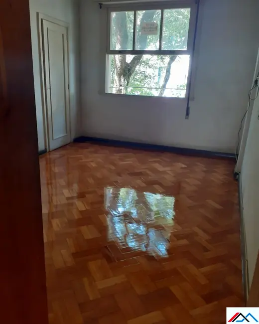 Apartamento com 3 quartos à venda, 100m2 em Copacabana, Rio De Janeiro - RJ - imagem 5 Foto 5 de Apartamento com 3 quartos à venda, 100m2 em Copacabana, Rio De Janeiro - RJ