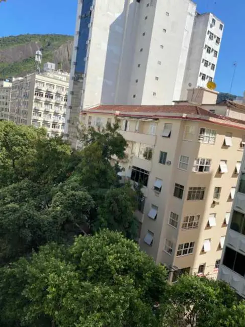 Foto 2 de Apartamento com 4 quartos à venda, 205m2 em Copacabana, Rio De Janeiro - RJ
