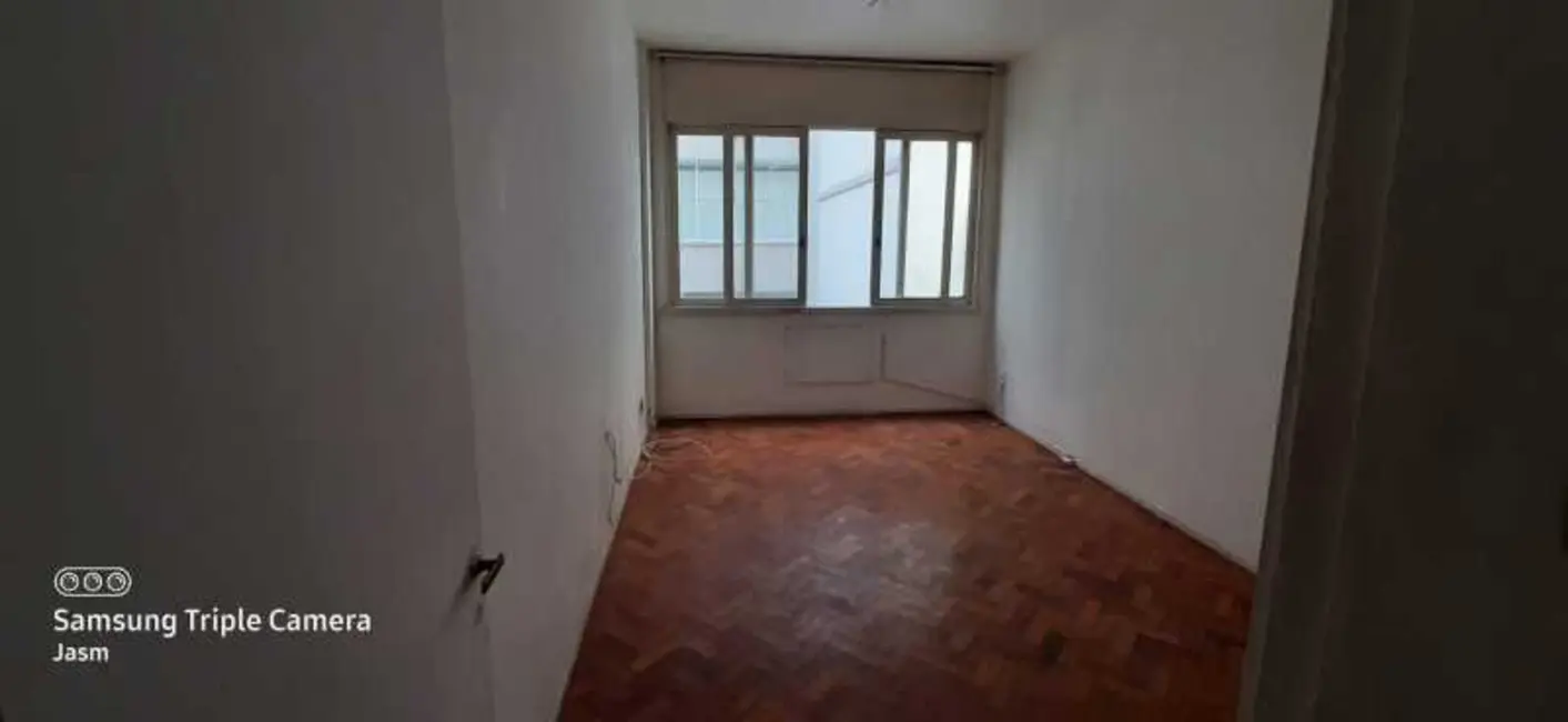 Foto 1 de Apartamento com 1 quarto à venda, 33m2 em Copacabana, Rio De Janeiro - RJ