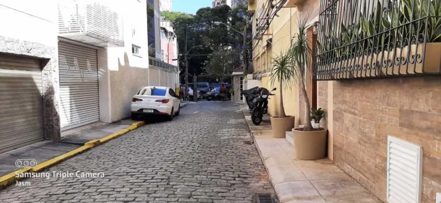 Foto 1 de Casa de Condomínio com 3 quartos à venda, 180m2 em Copacabana, Rio De Janeiro - RJ