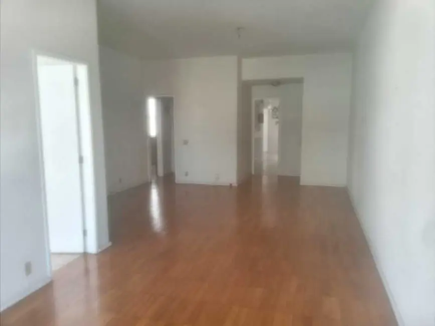 Foto 2 de Apartamento com 3 quartos à venda, 120m2 em Copacabana, Rio De Janeiro - RJ