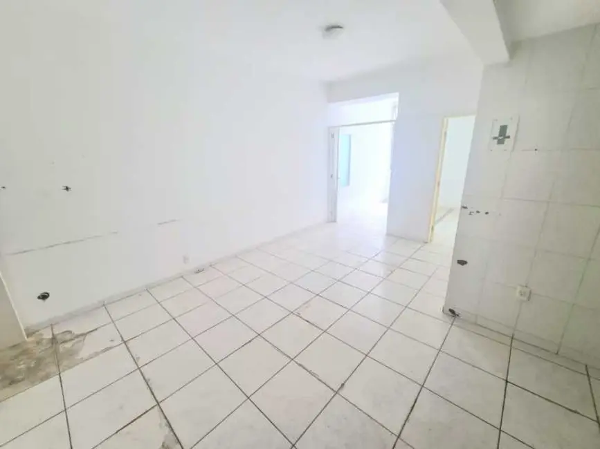 Foto 2 de Apartamento com 1 quarto à venda, 60m2 em Copacabana, Rio De Janeiro - RJ
