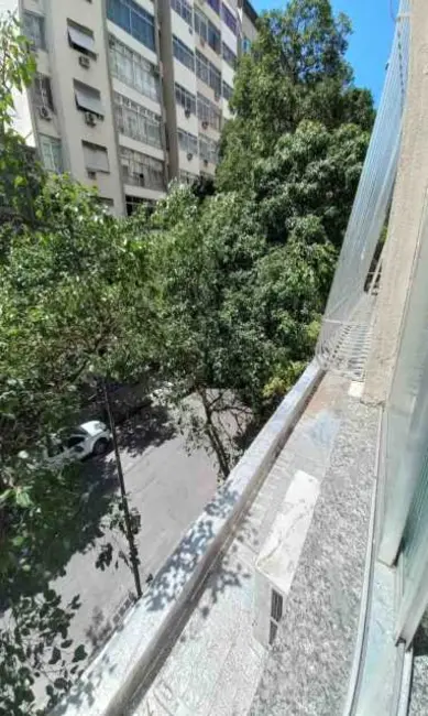 Foto 2 de Apartamento com 1 quarto à venda, 34m2 em Copacabana, Rio De Janeiro - RJ