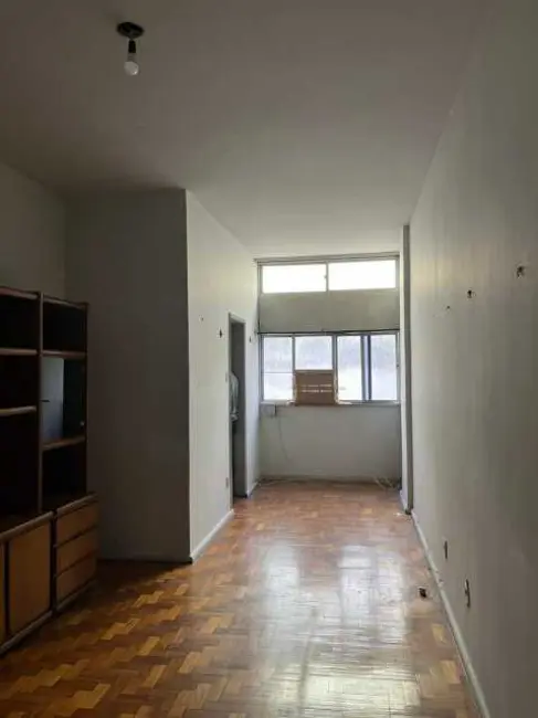 Foto 2 de Apartamento com 2 quartos à venda, 70m2 em Copacabana, Rio De Janeiro - RJ