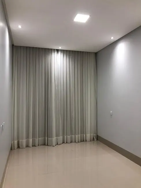 Foto 3 de Casa com 3 quartos à venda, 125m2 em Jardim Nova Era, Aparecida De Goiania - GO