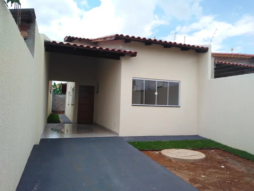 Foto 2 de Casa com 2 quartos à venda, 180m2 em Setor Marista Sul, Aparecida De Goiania - GO