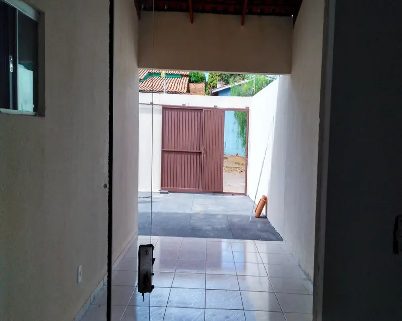 Foto 3 de Casa com 2 quartos à venda, 180m2 em Jardim Rosa do Sul, Aparecida De Goiania - GO