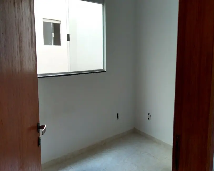 Foto 8 de Casa com 2 quartos à venda, 180m2 em Jardim Rosa do Sul, Aparecida De Goiania - GO