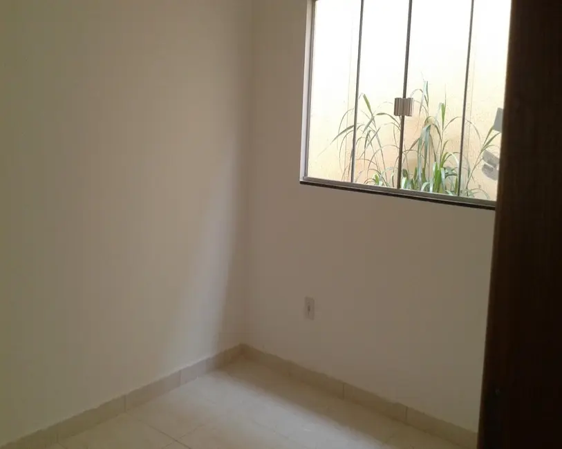 Foto 9 de Casa com 3 quartos à venda, 108m2 em Jardim Riviera, Aparecida De Goiania - GO