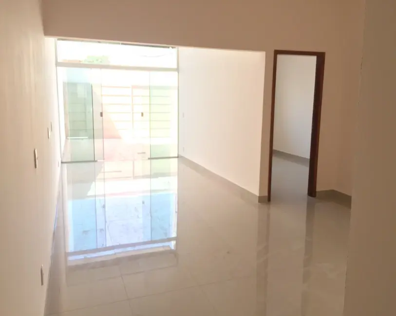 Foto 6 de Casa com 3 quartos à venda, 127m2 em Moinho dos Ventos, Goiania - GO