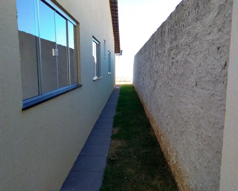 Casa com 3 quartos à venda, 180m2 em Setor Marista Sul, Aparecida De Goiania - GO - imagem 5 Foto 5 de Casa com 3 quartos à venda, 180m2 em Setor Marista Sul, Aparecida De Goiania - GO