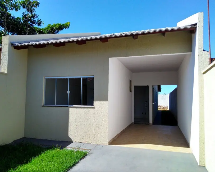 Foto 2 de Casa com 3 quartos à venda, 180m2 em Setor Marista Sul, Aparecida De Goiania - GO