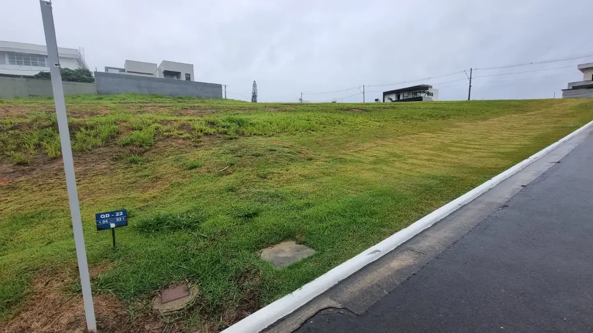 Foto 1 de Terreno / Lote à venda, 729m2 em Interlagos, Vila Velha - ES