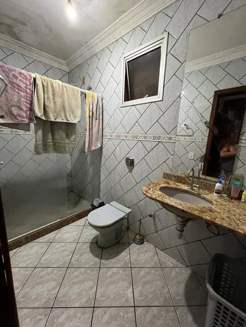 Casa com 3 quartos à venda, 189m2 em Jardim Guaranhuns, Vila Velha - ES - imagem 6 Foto 6 de Casa com 3 quartos à venda, 189m2 em Jardim Guaranhuns, Vila Velha - ES