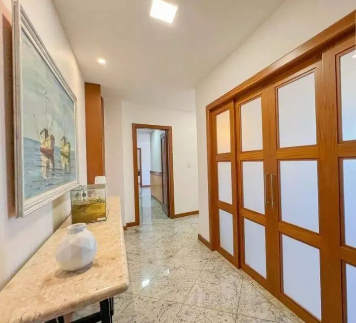 Apartamento com 4 quartos à venda, 330m2 em Praia da Costa, Vila Velha - ES - imagem 8 Foto 8 de Apartamento com 4 quartos à venda, 330m2 em Praia da Costa, Vila Velha - ES