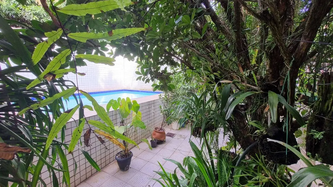 Foto 1 de Casa com 10 quartos à venda, 560m2 em Praia da Costa, Vila Velha - ES