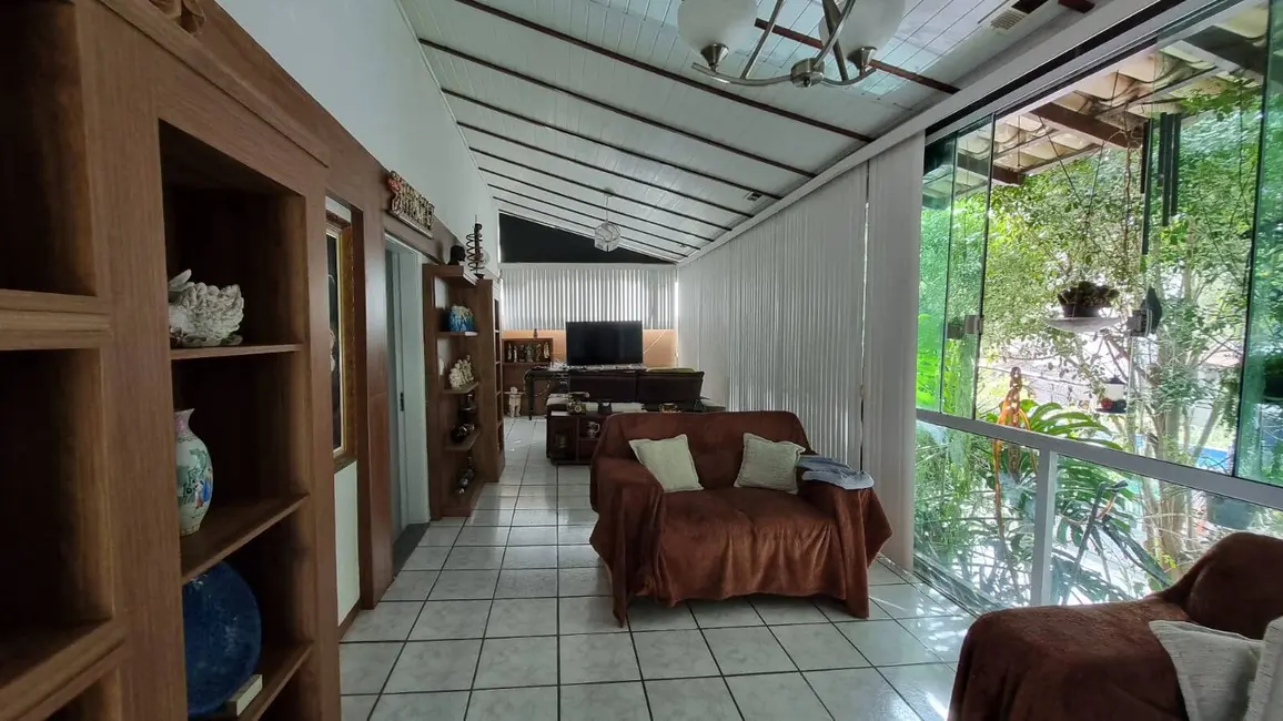 Casa com 10 quartos à venda, 560m2 em Praia da Costa, Vila Velha - ES - imagem 8 Foto 8 de Casa com 10 quartos à venda, 560m2 em Praia da Costa, Vila Velha - ES