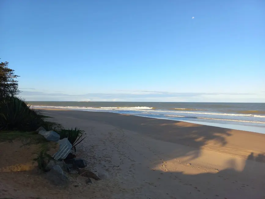 Casa com 3 quartos à venda, 425m2 em Nova Ponta da Fruta, Vila Velha - ES - imagem 9 Foto 9 de Casa com 3 quartos à venda, 425m2 em Nova Ponta da Fruta, Vila Velha - ES