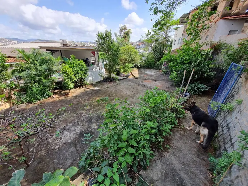 Foto 3 de Terreno / Lote à venda, 359m2 em Ferroviários, Cachoeiro De Itapemirim - ES