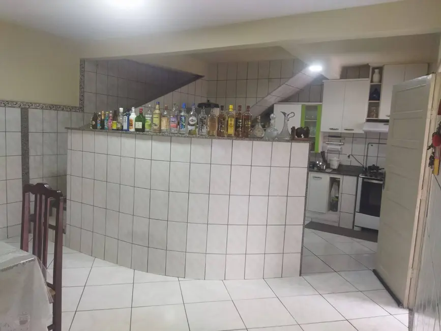 Casa com 5 quartos à venda, 200m2 em IBES, Vila Velha - ES - imagem 7 Foto 7 de Casa com 5 quartos à venda, 200m2 em IBES, Vila Velha - ES