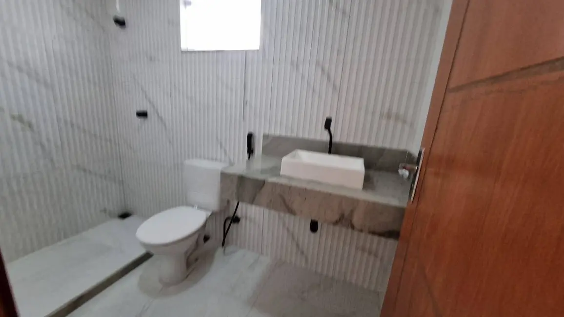 Casa com 3 quartos à venda, 150m2 em Riviera da Barra, Vila Velha - ES - imagem 5 Foto 5 de Casa com 3 quartos à venda, 150m2 em Riviera da Barra, Vila Velha - ES