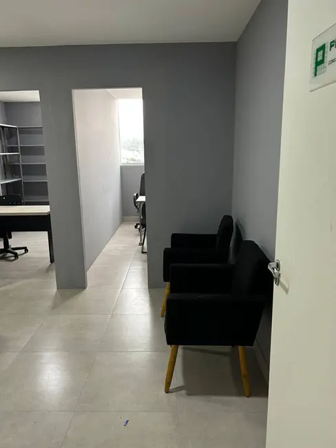 Foto 2 de Sala Comercial à venda e para alugar, 27m2 em Divino Espírito Santo, Vila Velha - ES
